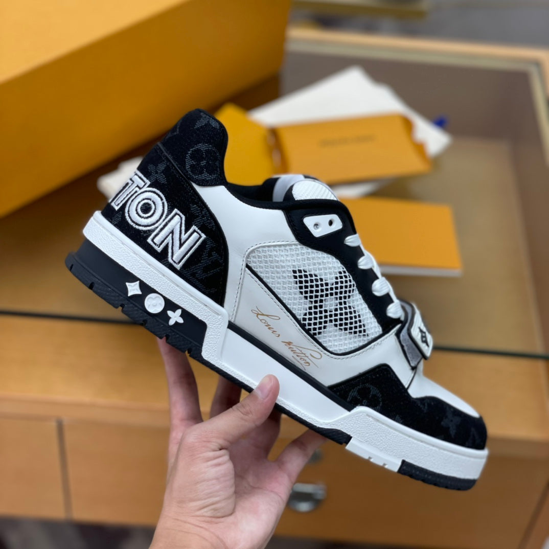 Louis Vuitton Trainer Sneakers