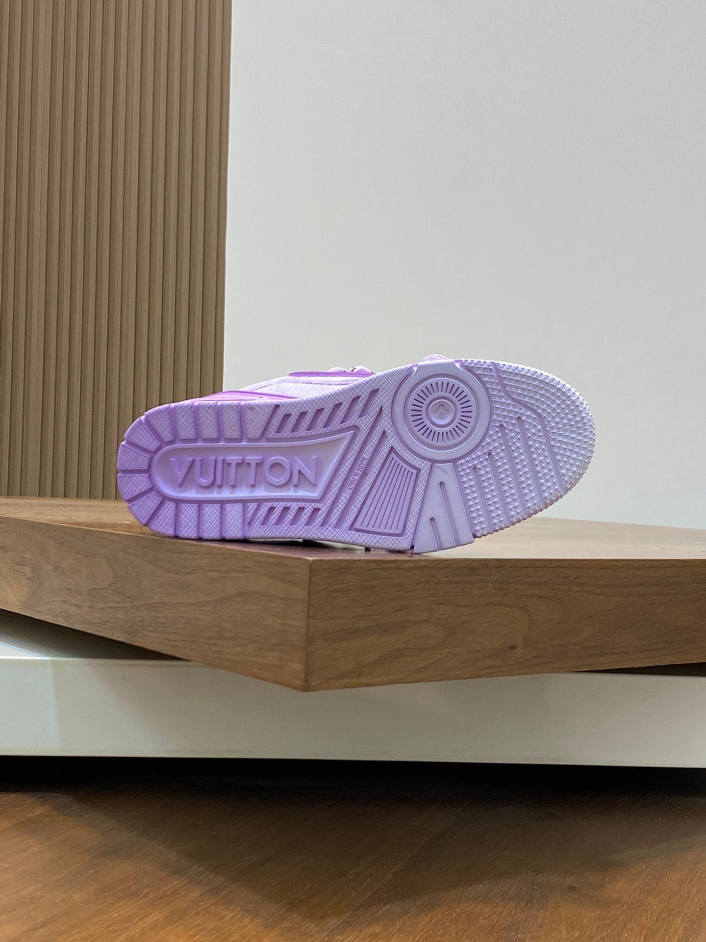 Louis Vuitton Trainer Maxi