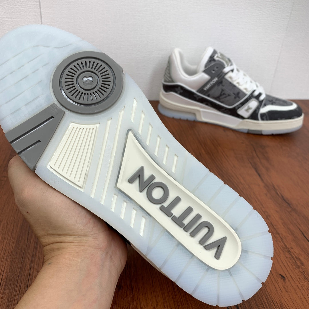 Louis Vuitton Trainer Sneakers