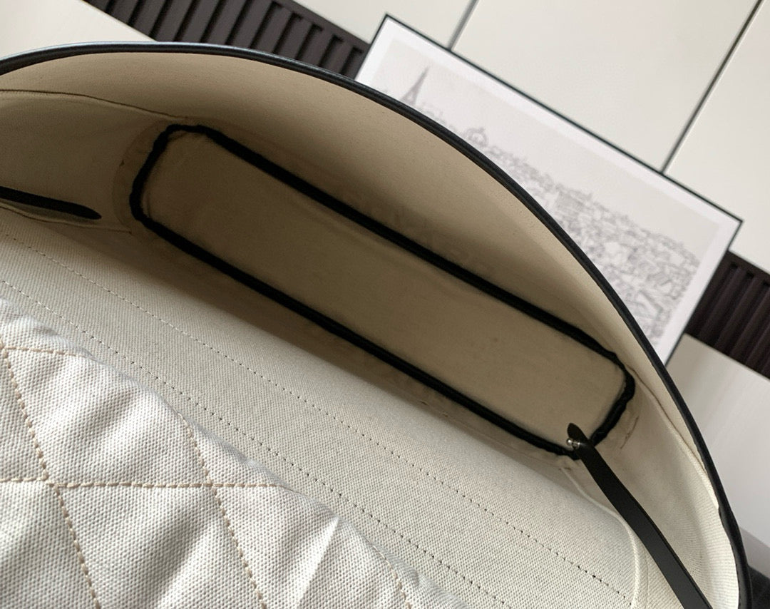 Goyard Messenger Bag