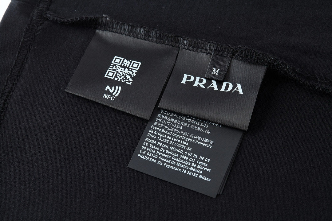 Prada Swaeter