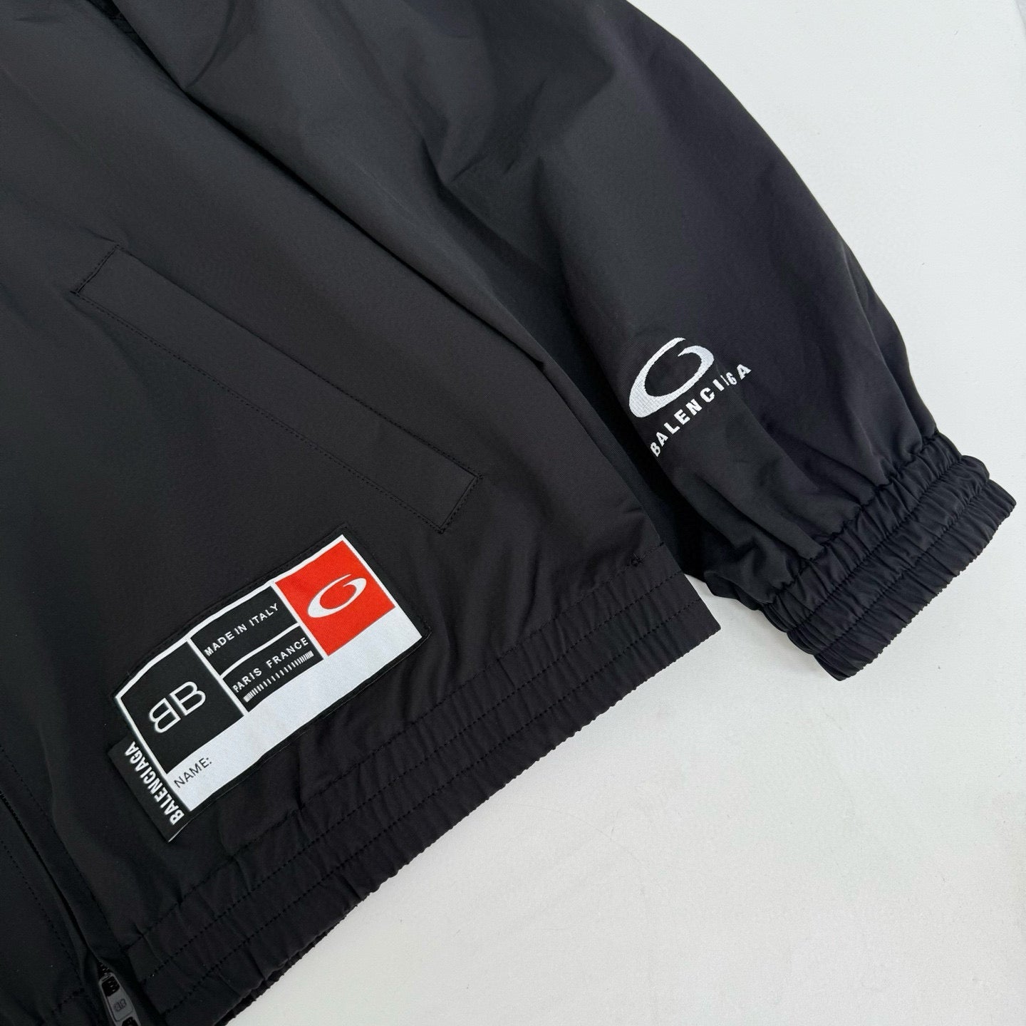 BLCG Windbreaker