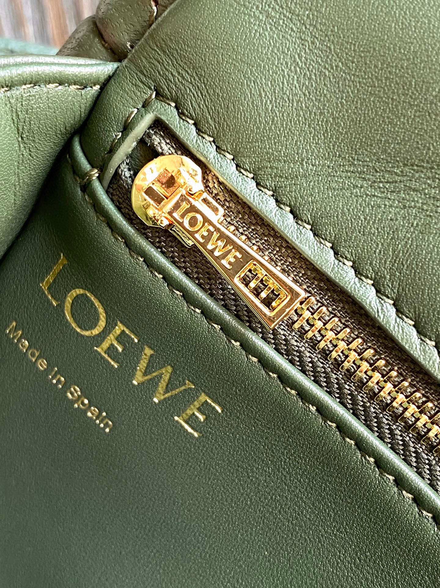 Loewe Goya Puffer