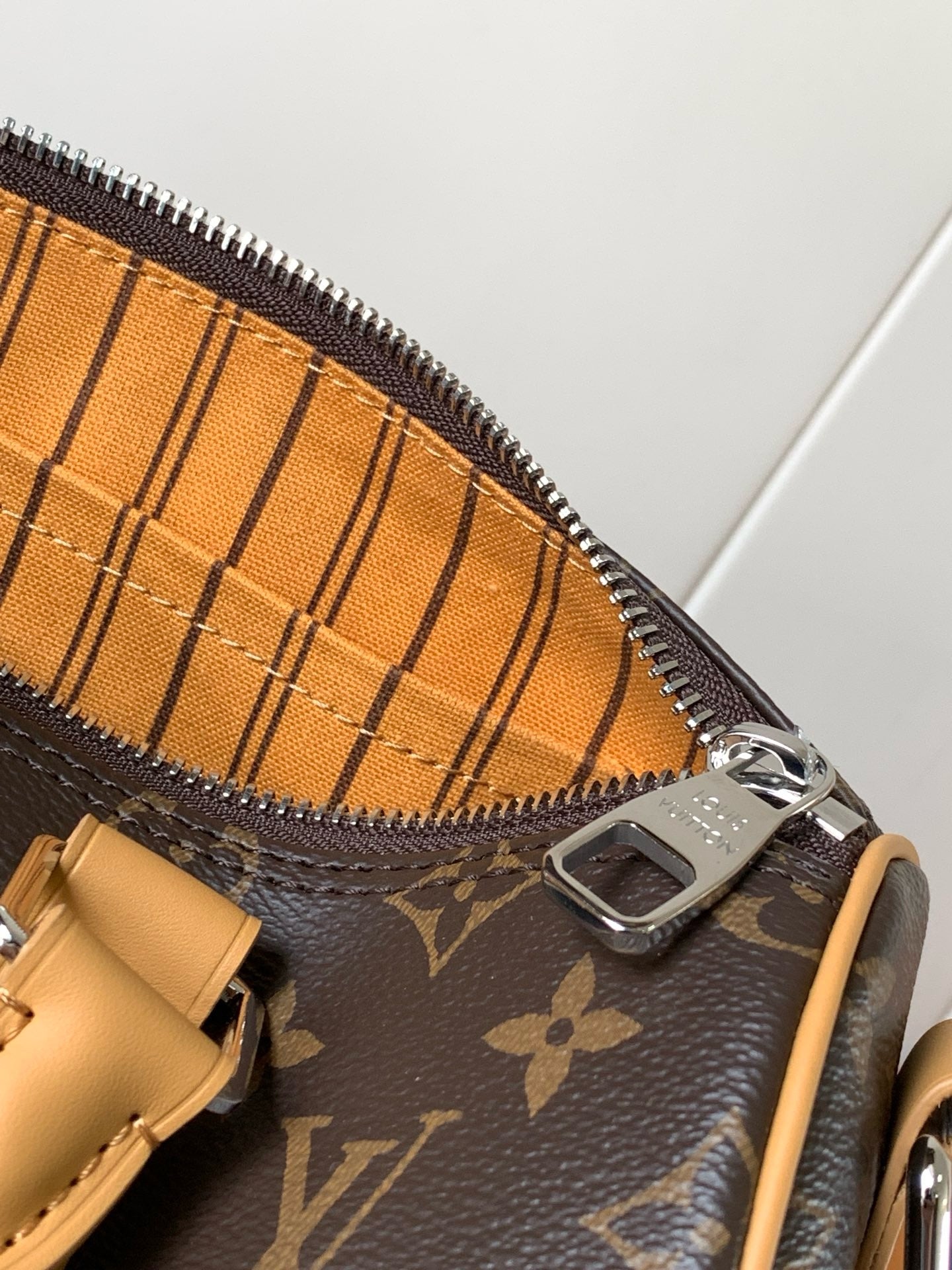 Lv keepall 25