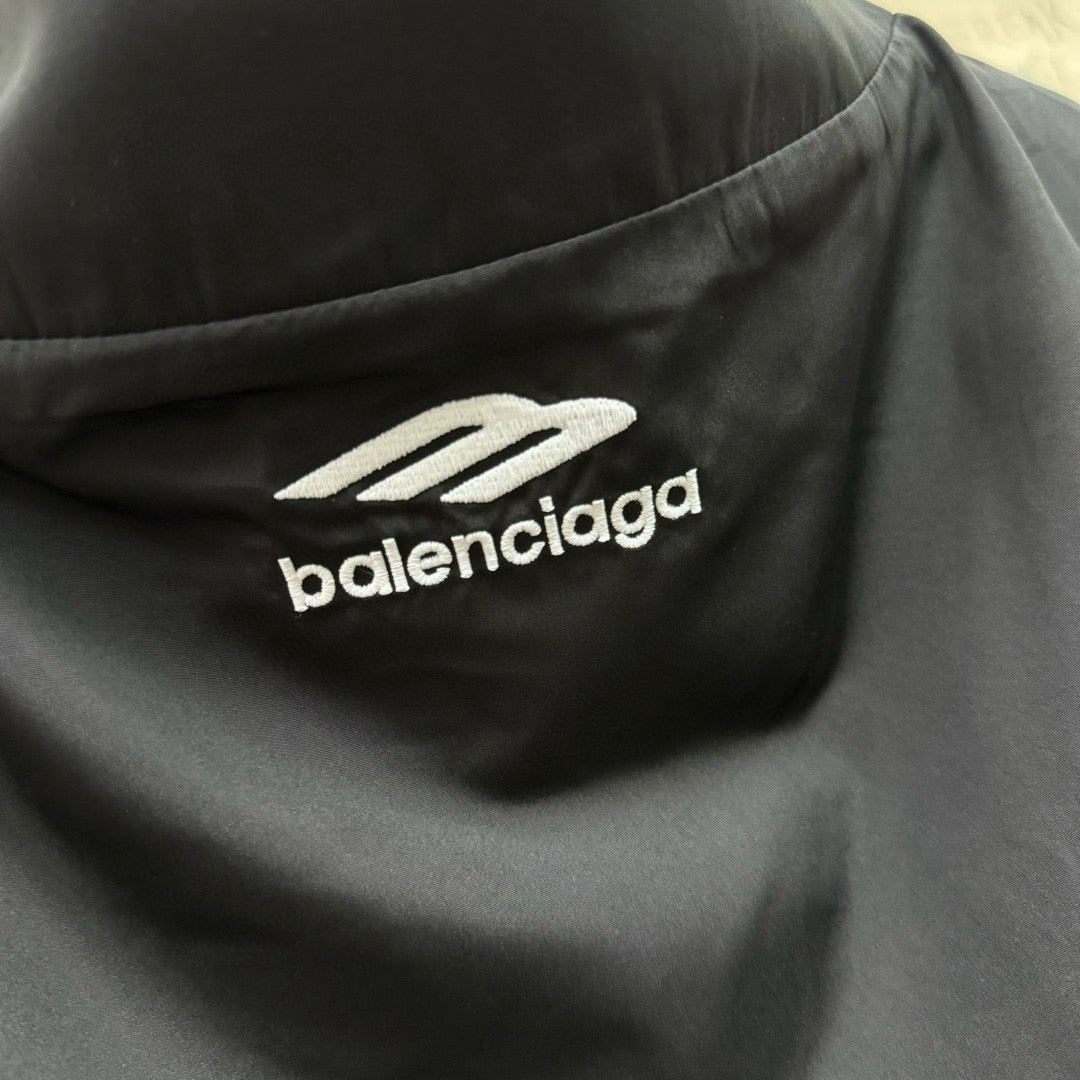 BLCG Windbreaker