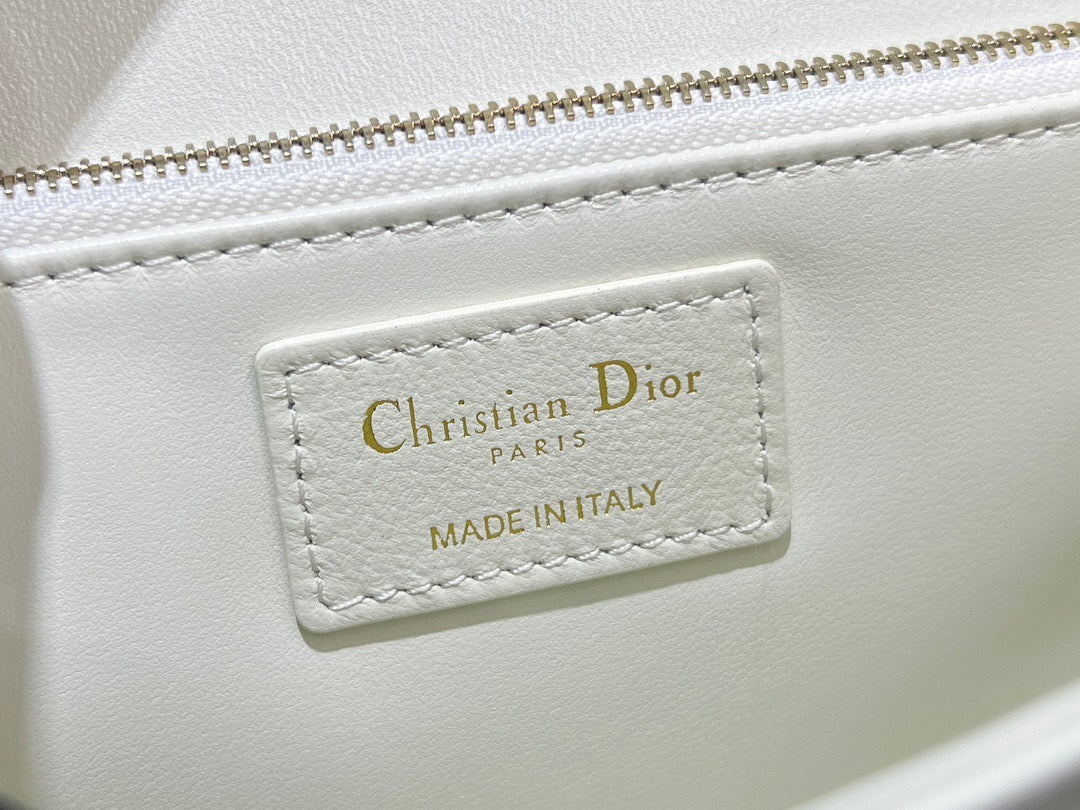 Dior Miss Dior (24cm)