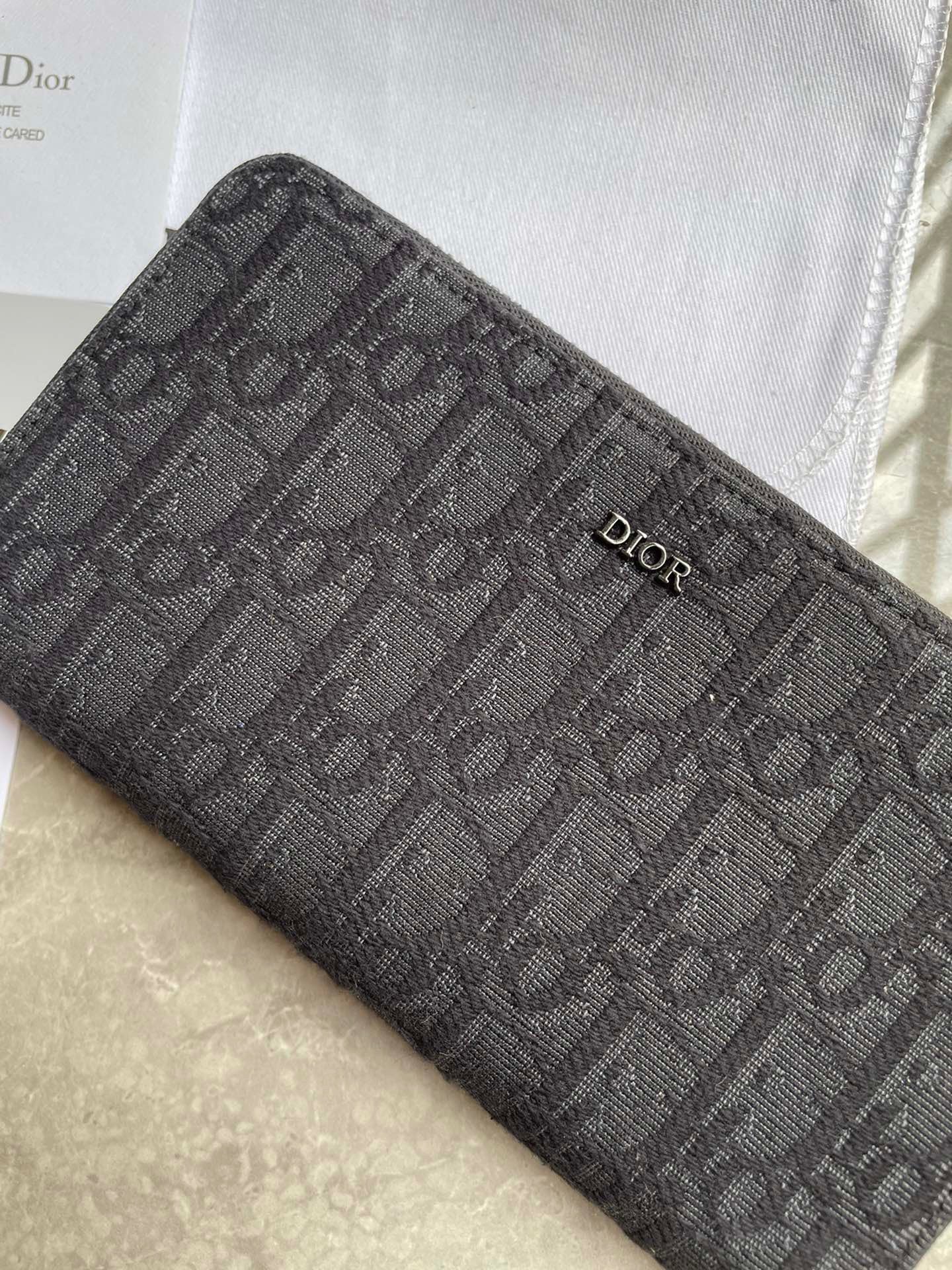 Dior Wallet
