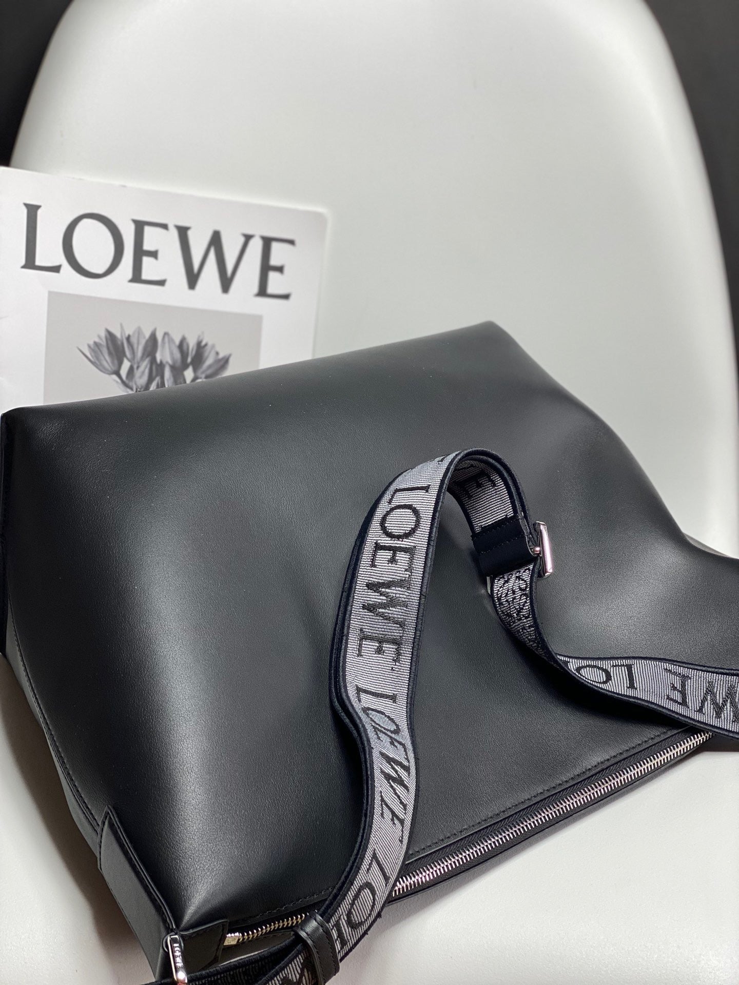 Loewe Messenger Bag