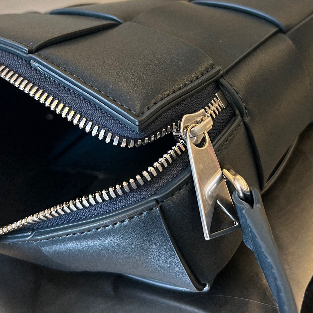 BV Messenger Bag