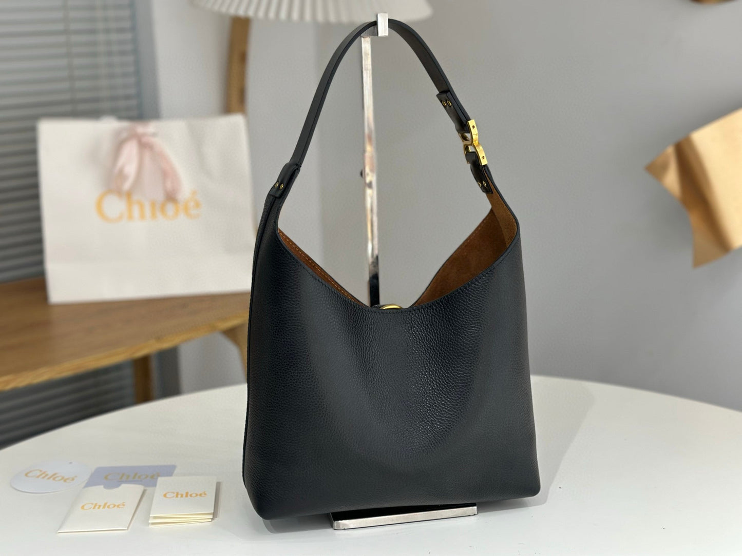 Chloe Marcie Hobo