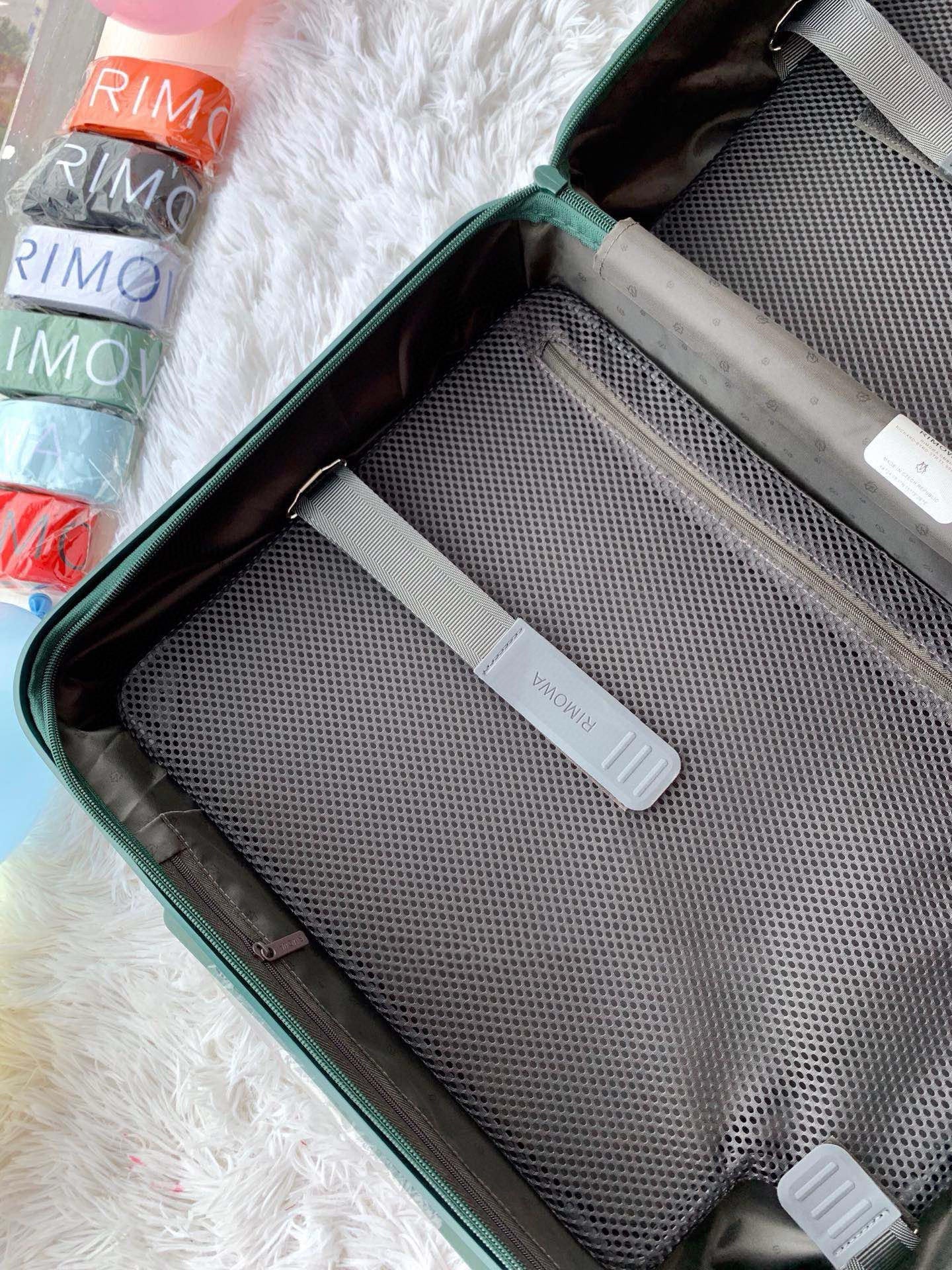 Rimowa Luggage Essential