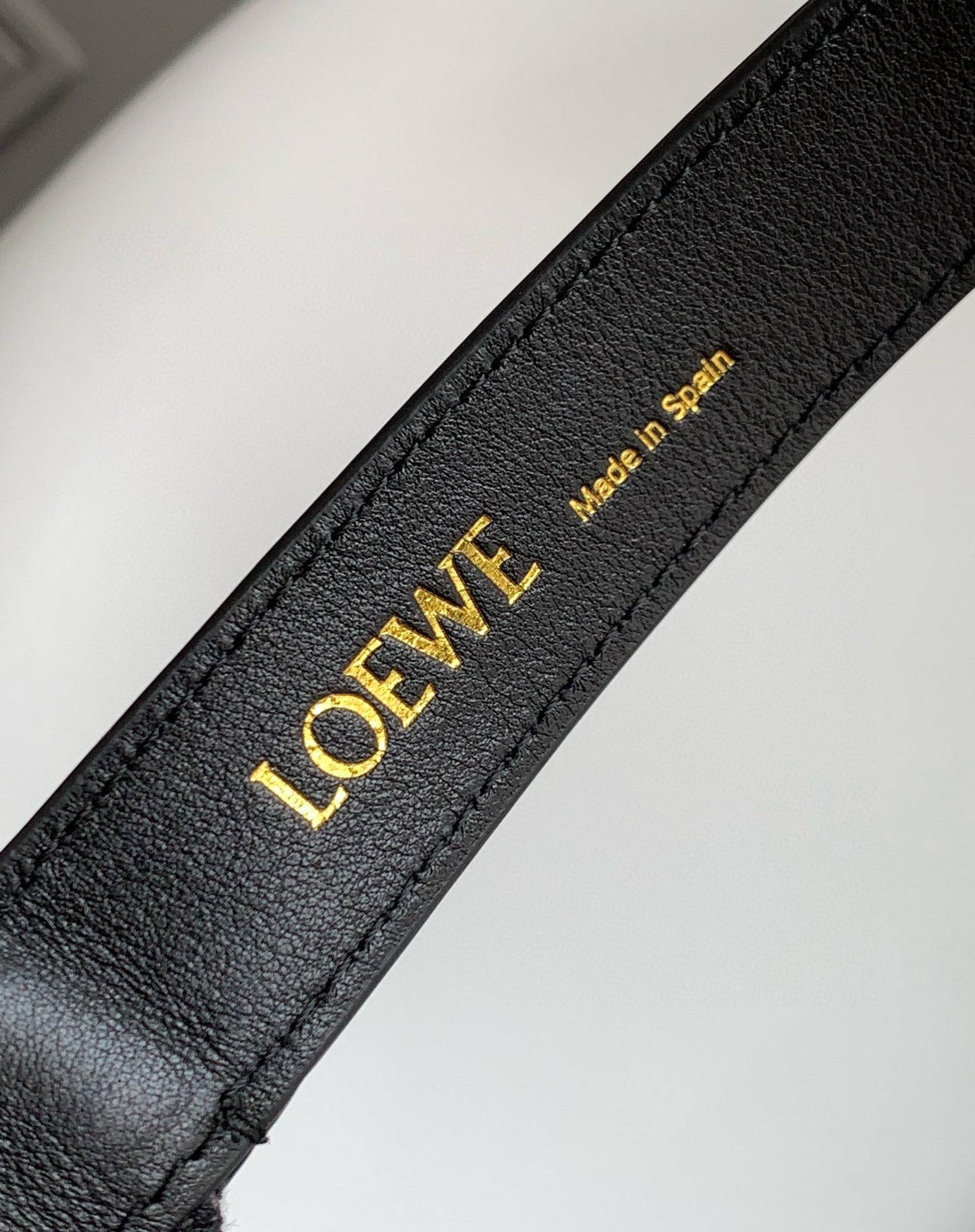 Loewe Cubi