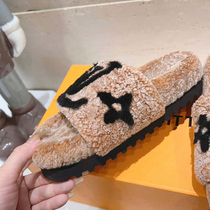 Louis Vuitton Sandals