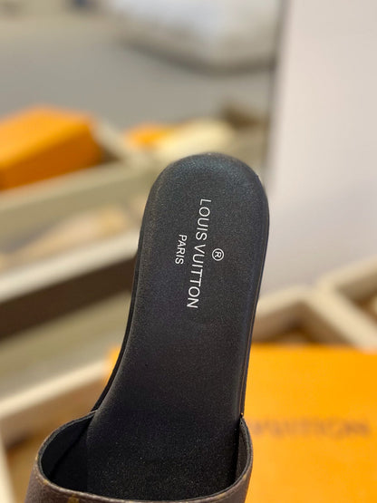 Louis Vuitton Sandals