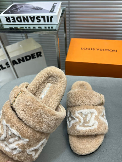Louis Vuitton Sandals