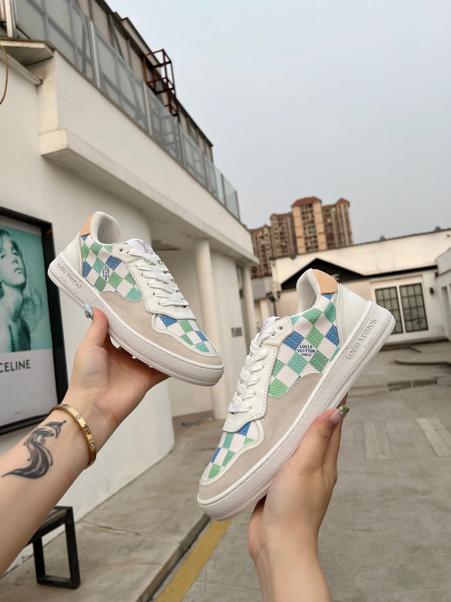 Louis Vuitton Sneakers