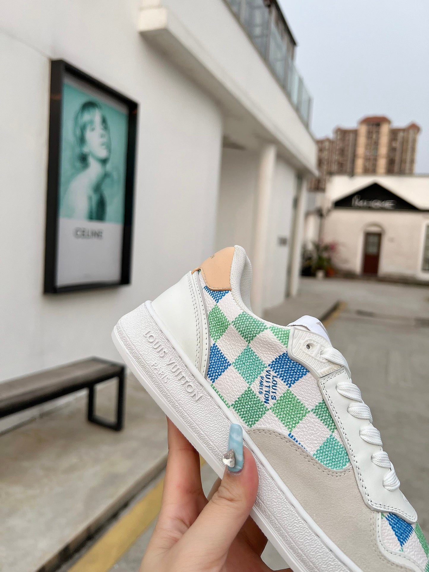 Louis Vuitton Sneakers