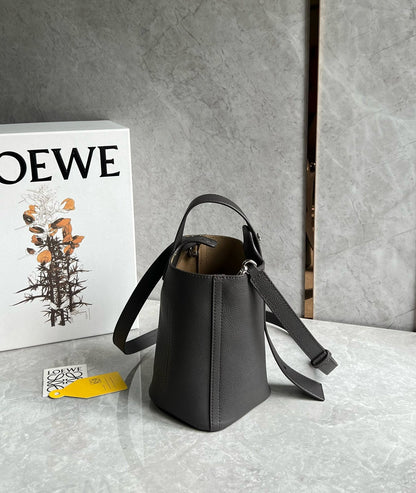 Loewe Mini Pebble