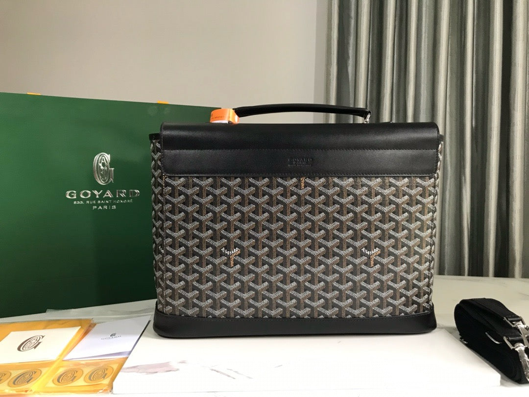 Goyard Messenger Bag 38x26x8cm