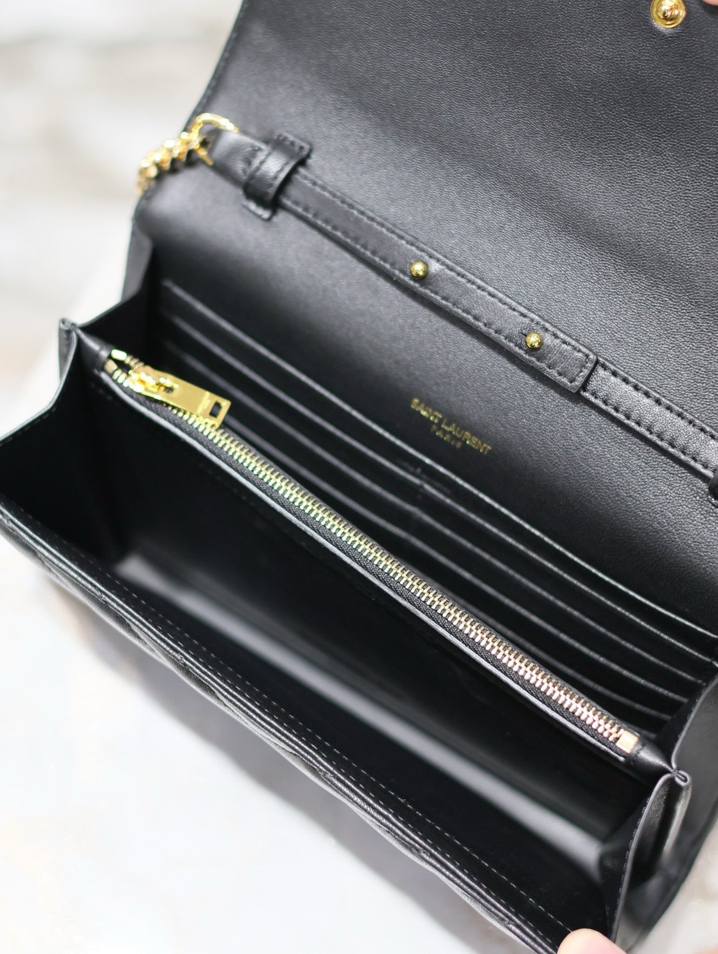 YSL Envelope 22.5cm