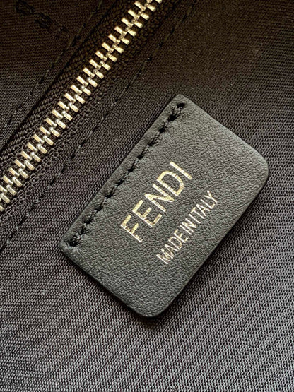 FENDI BACKPACK 33*39*16