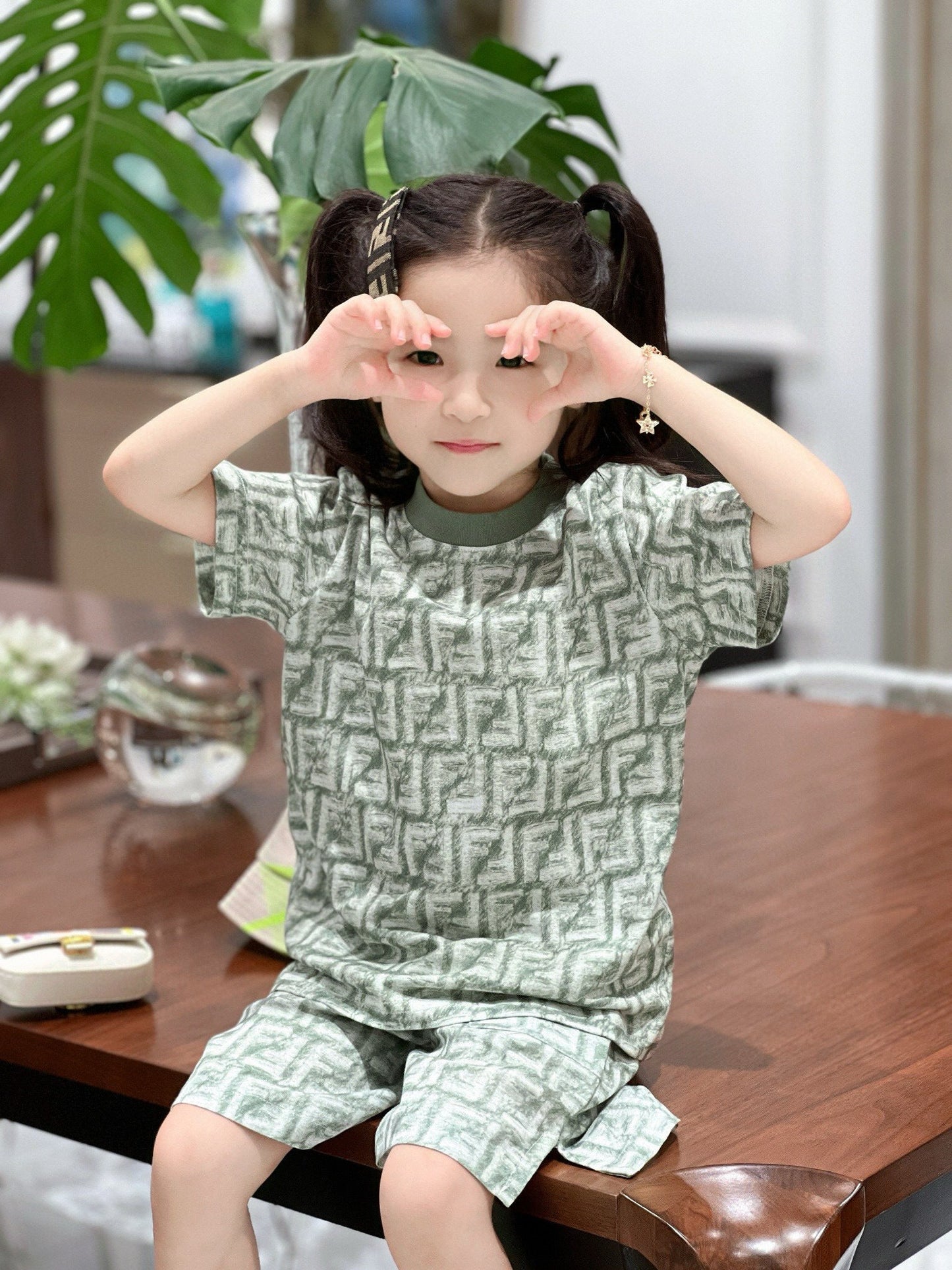 Fendi T-Shirt/Short Pant Set