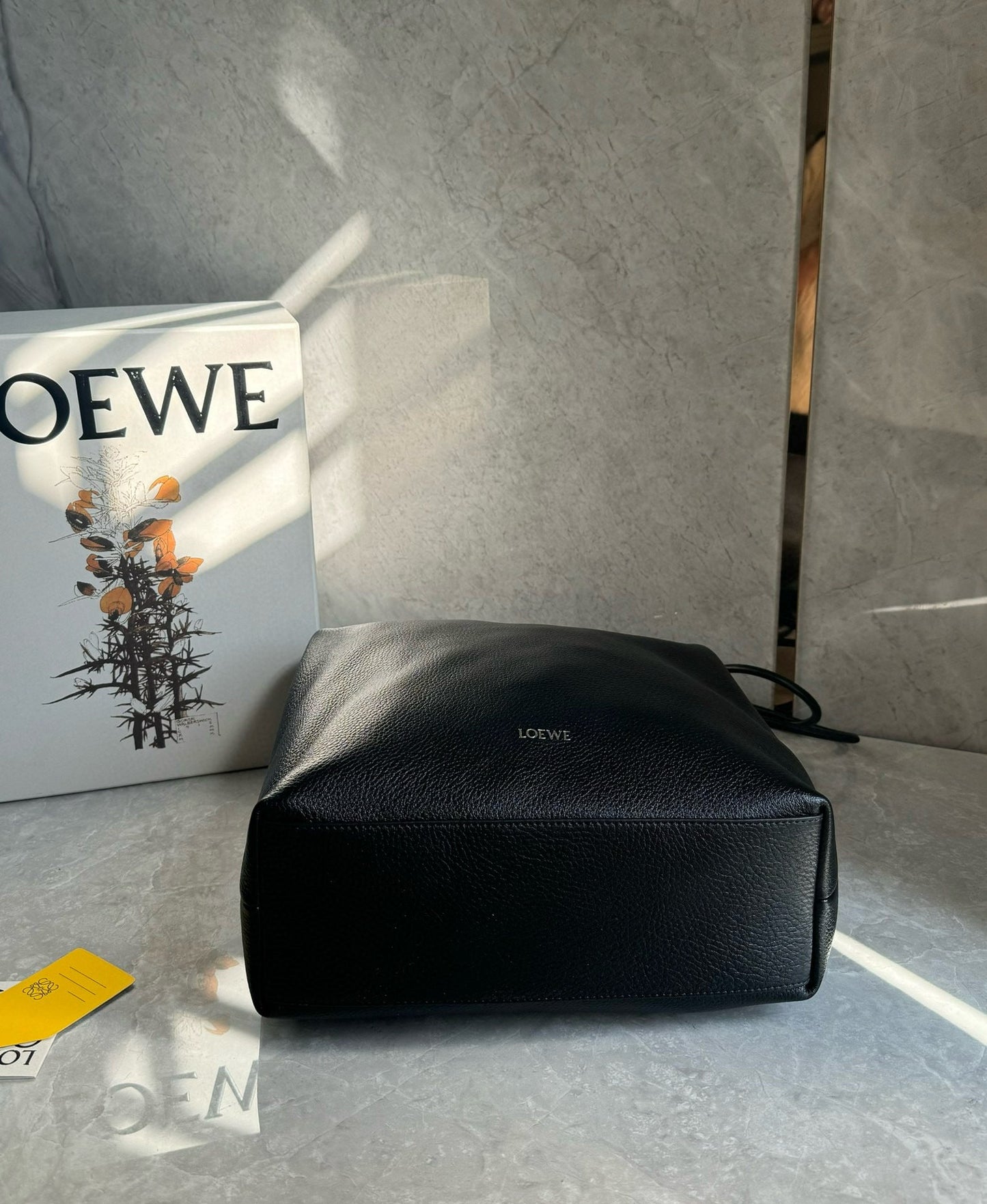 Loewe Pebble Hobo