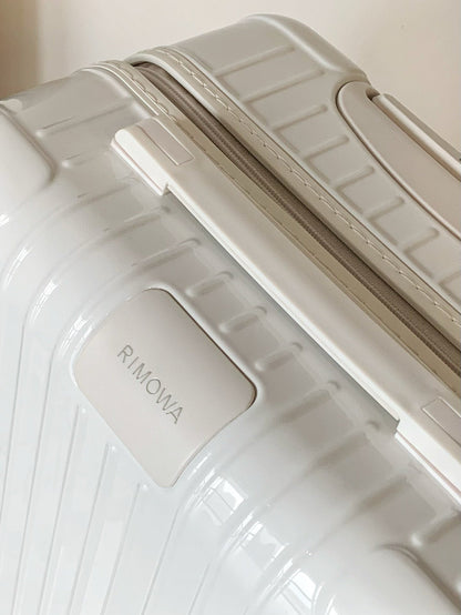 Rimowa Luggage Essential