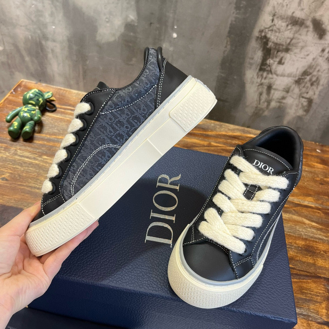 Dior Sneakers