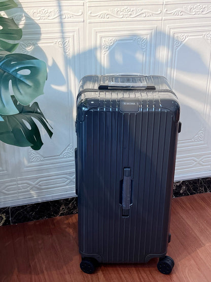 Rimowa Luggage Essential