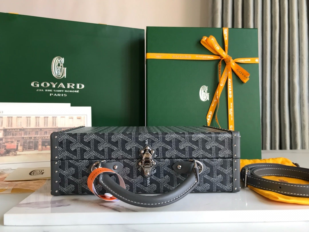 Goyard Grand Hôtel 24.5x7.5x17cm