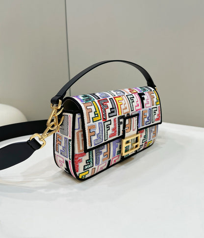 Fendi Baguette Mini
