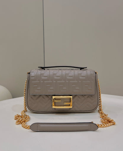 Fendi Baguette