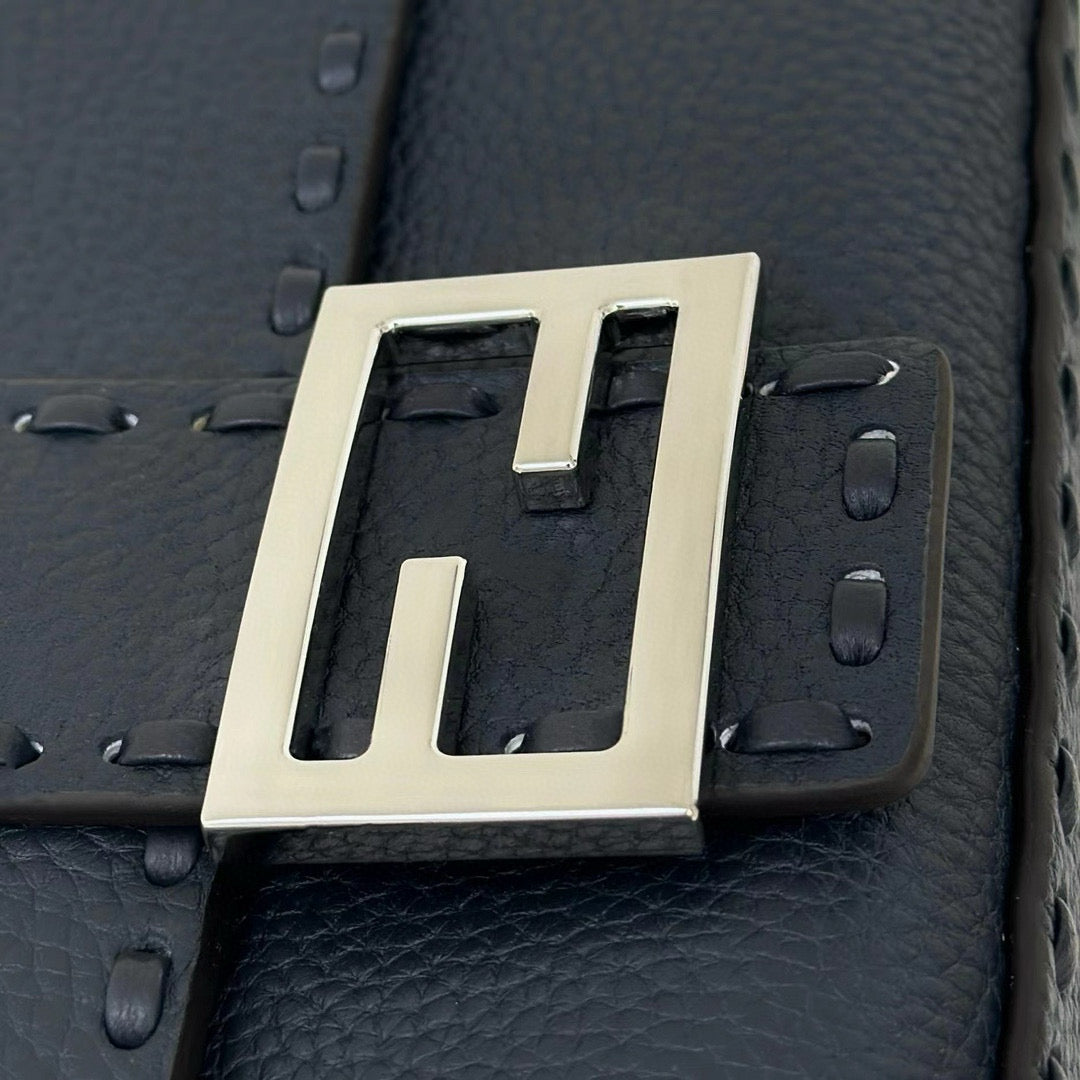 Fendi Baguette