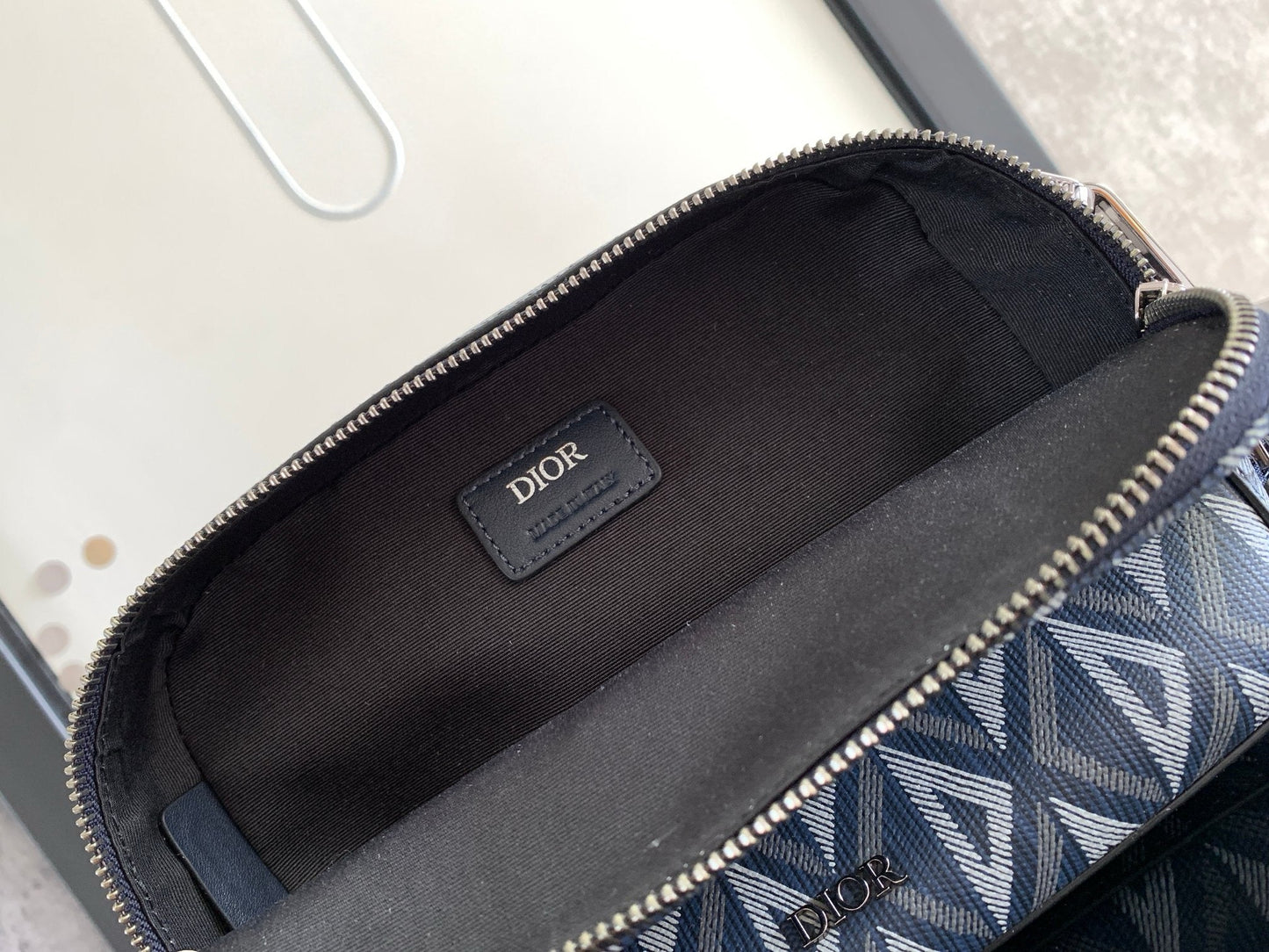 CD Diamond Messager Bag