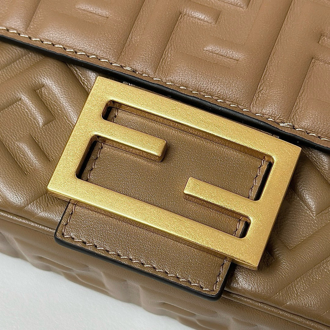 Fendi Baguette