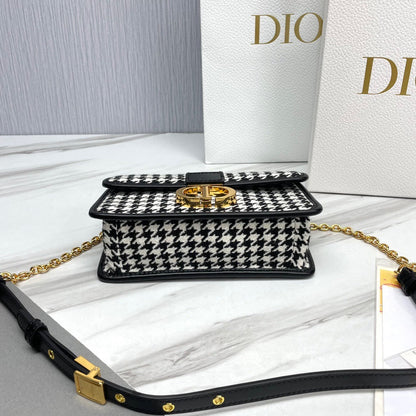 Dior 30 Montaigne (21cm)
