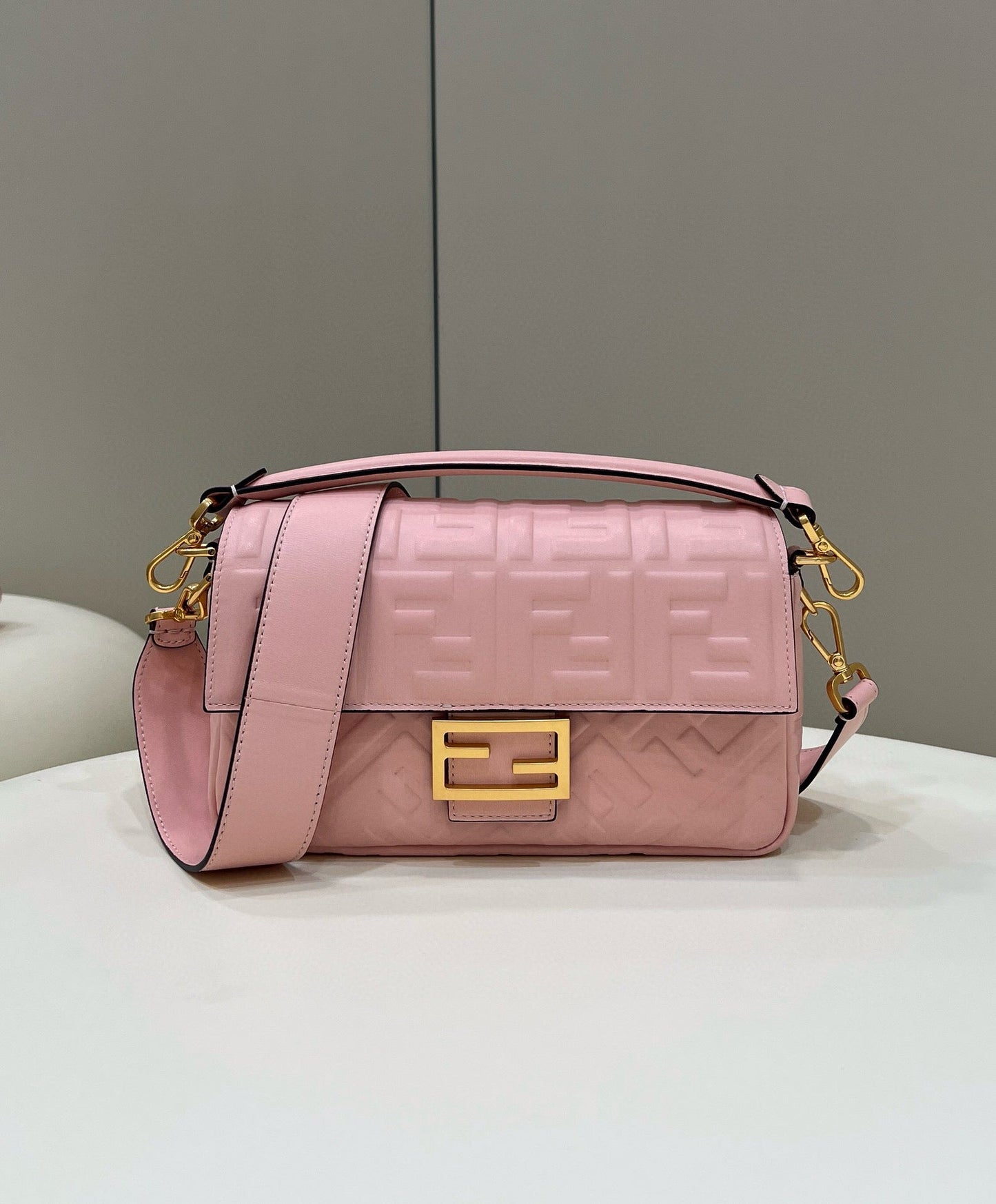 Fendi Baguette