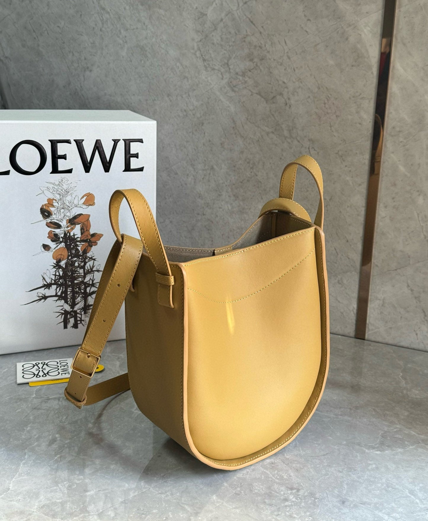 Loewe Hammock