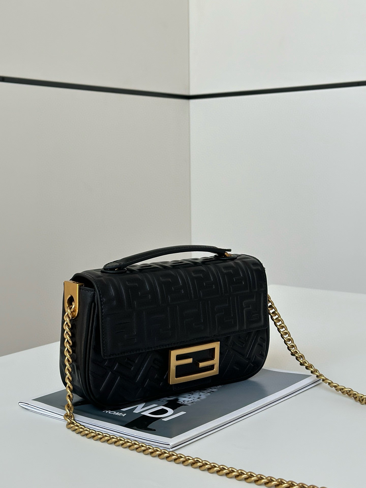 Fendi Baguette