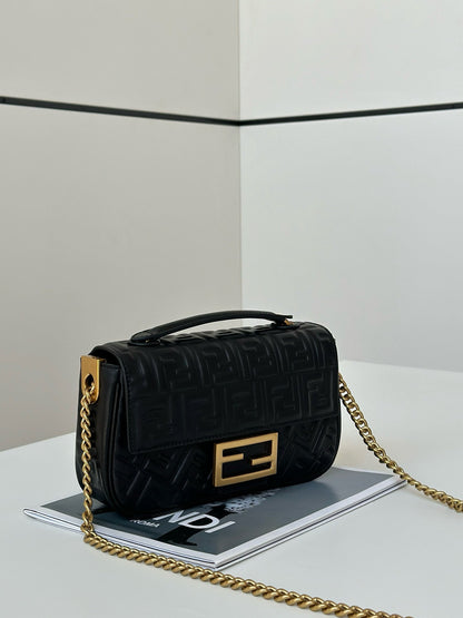 Fendi Baguette