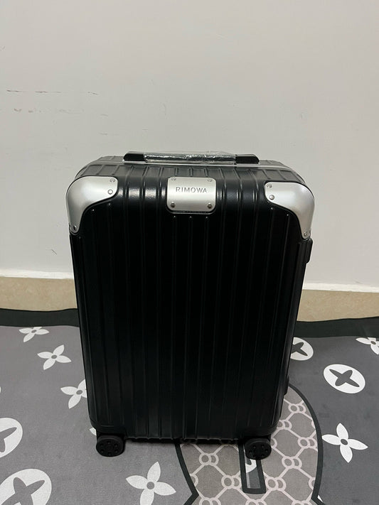 Rimowa Luggage Hybrid