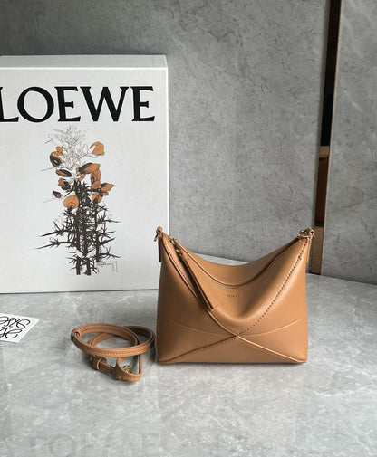 Loewe Puzzle Fold