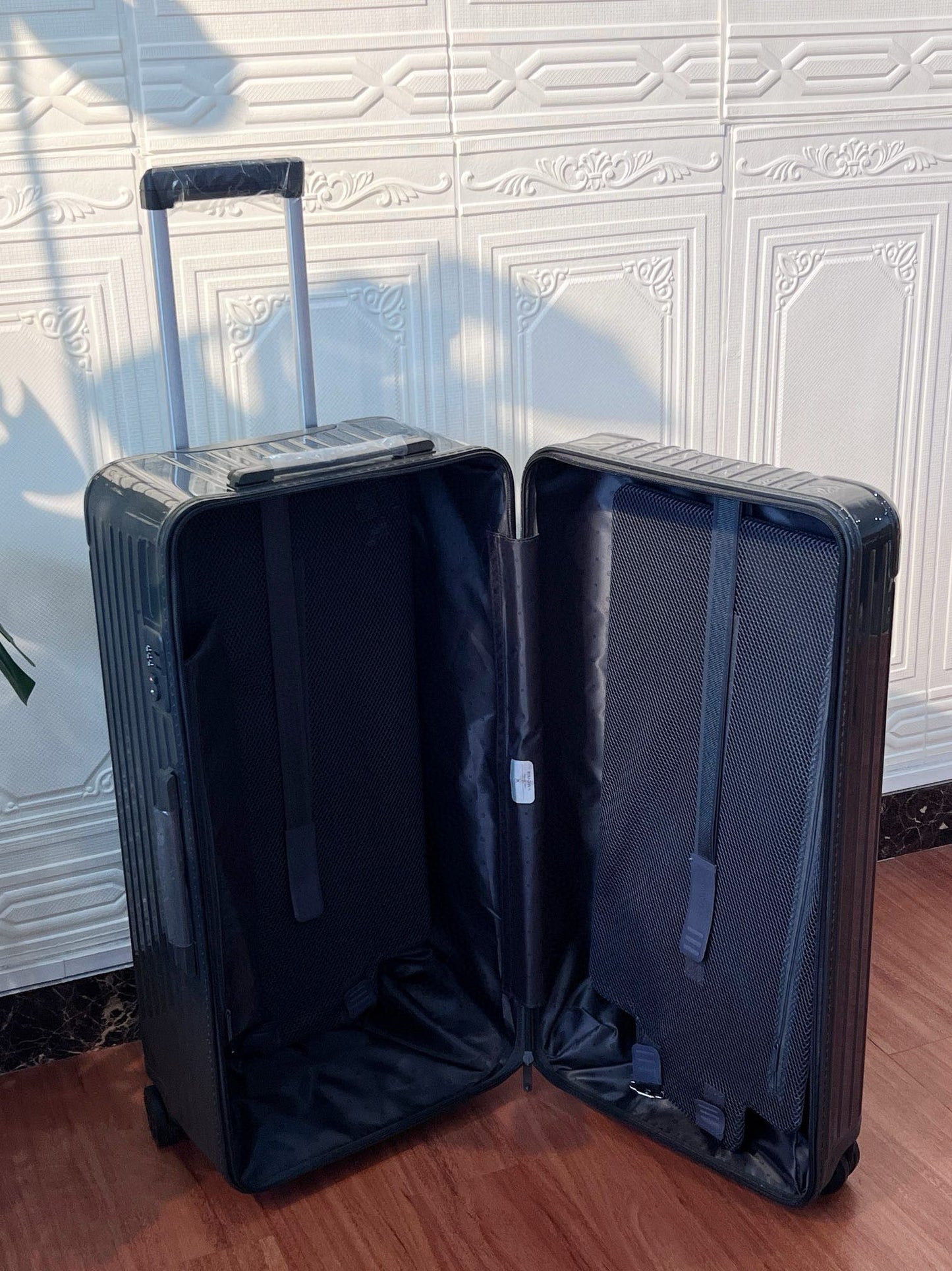 Rimowa Luggage Essential