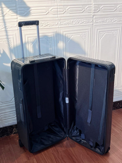 Rimowa Luggage Essential