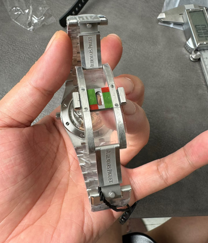 Audemars Piguet Royal Oak 15400ST