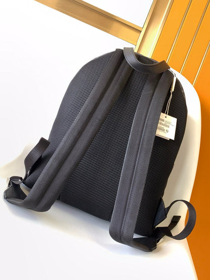 FENDI BACKPACK 33*39*16