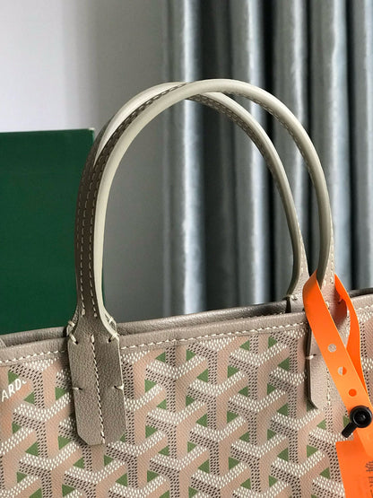Goyard Poitiers Bag