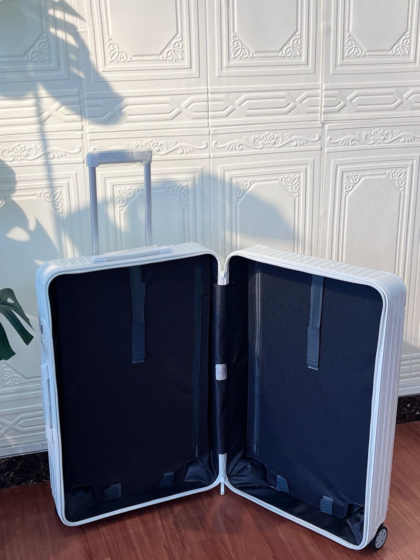 Rimowa Luggage Essential