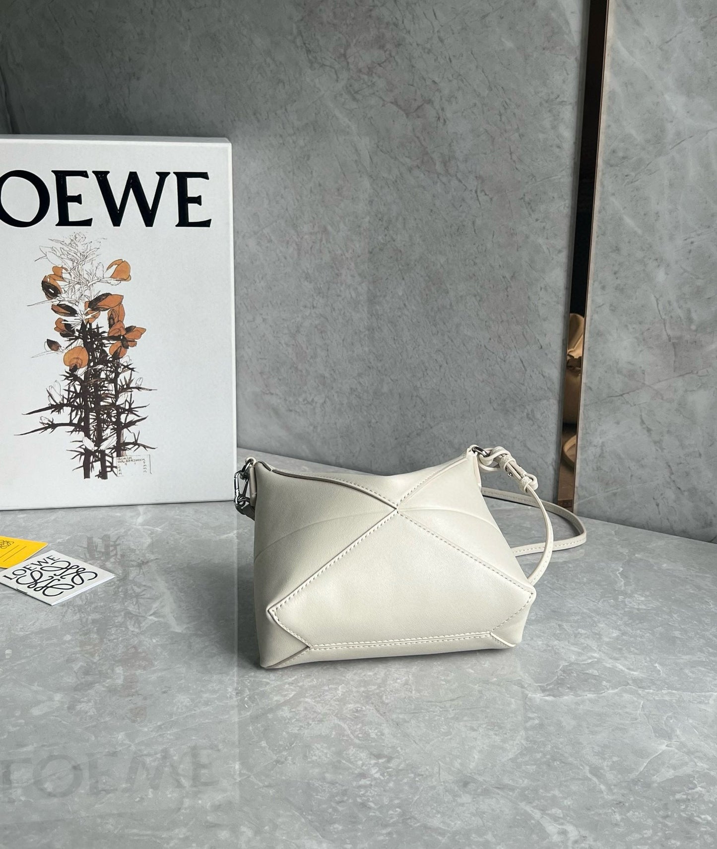 Loewe Puzzle Fold
